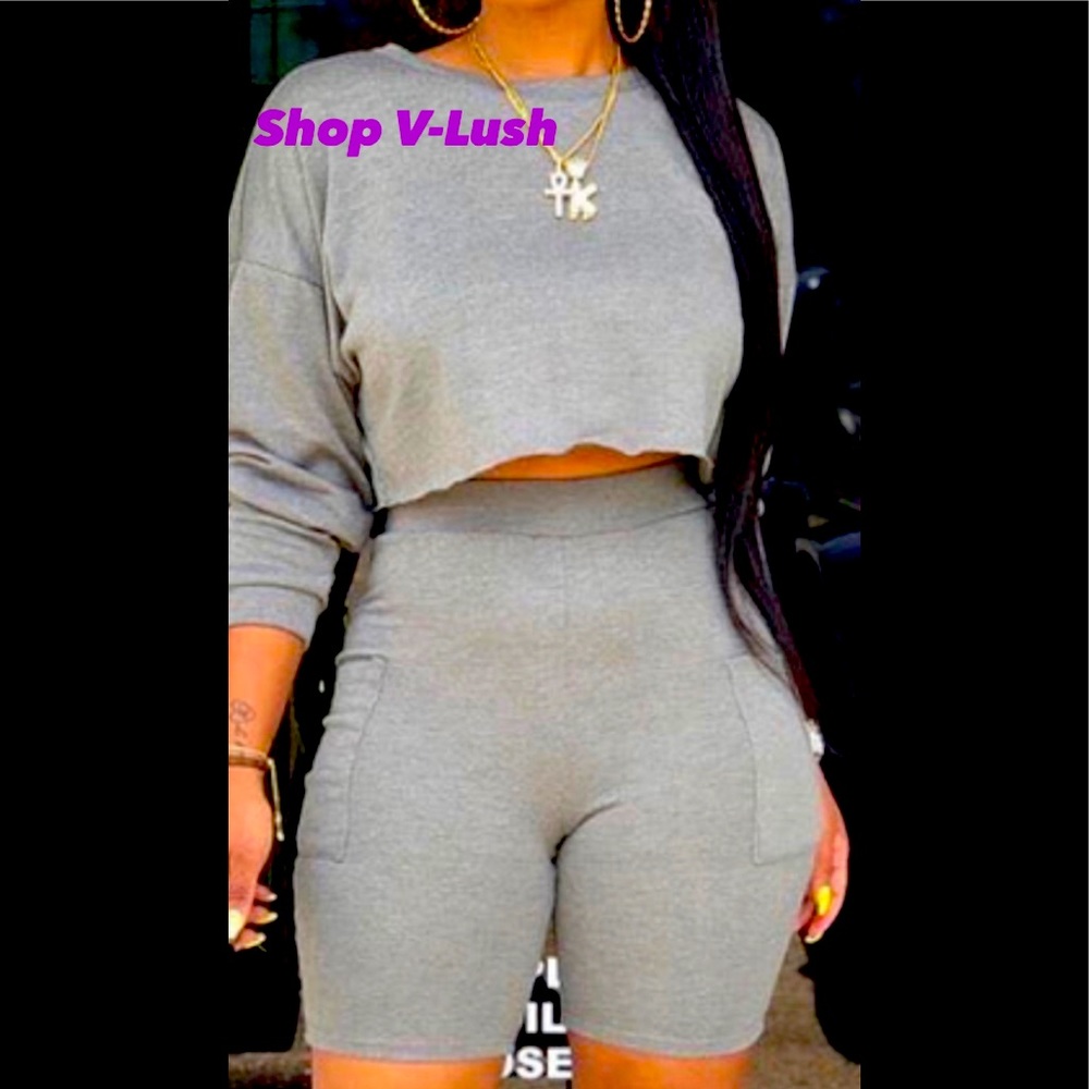 V-Lush.com two piece V-Lush Gray Cazual